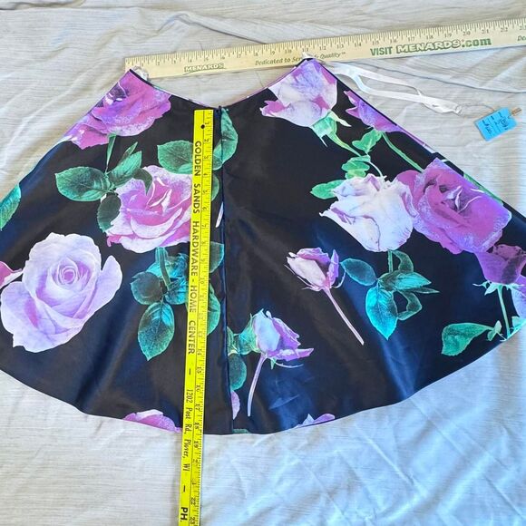Rachel Allan Women's or Junior Floral Skirt, A-Lined, Size 2 NWT - Picture 5 of 5